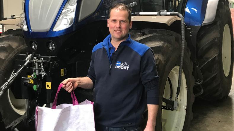 1000 volgers op Twitter - Maikel Roost